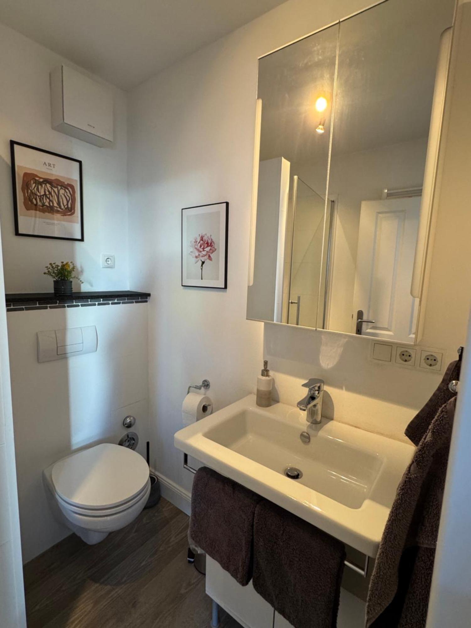 City Apartments Am Rhein Βόννη Εξωτερικό φωτογραφία